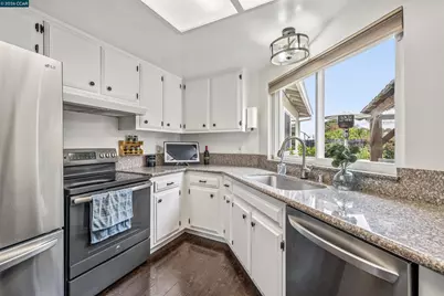2115 Ackerman Dr, Pittsburg, CA 94565 - Photo 7