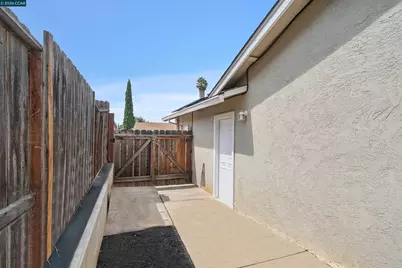 2115 Ackerman Dr, Pittsburg, CA 94565 - Photo 55