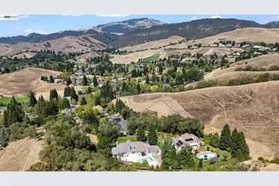 190 Silver Pine Ln, Danville, CA 94506 - Photo 89