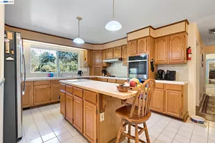 39309 Forest Park Ln, Oakhurst, CA 93644 - Photo 17