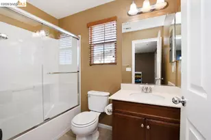 806 Queen Palm Ln, Brentwood, CA 94513 - Photo 31