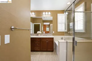 806 Queen Palm Ln, Brentwood, CA 94513 - Photo 25