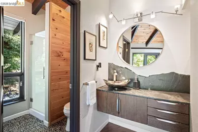 221 Amend Ct, El Sobrante, CA 94803 - Photo 23