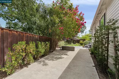 164 Lucinda Ln, Pleasant Hill, CA 94523 - Photo 43