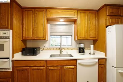 125 Paulette Way, Antioch, CA 94509 - Photo 15