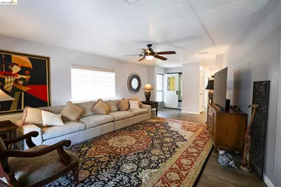 125 Paulette Way, Antioch, CA 94509 - Photo 9