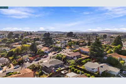 2444 Fitzpatrick St, San Pablo, CA 94806 - Photo 43