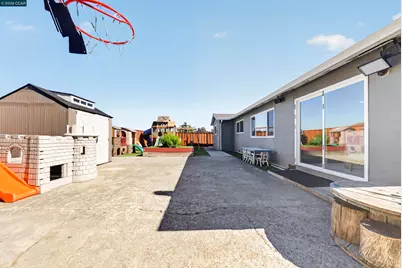 2444 Fitzpatrick St, San Pablo, CA 94806 - Photo 35