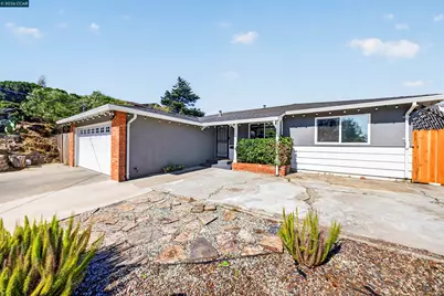 2444 Fitzpatrick St, San Pablo, CA 94806 - Photo 5