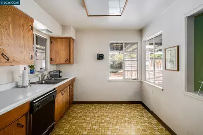 5613 Likins Ave, Martinez, CA 94553 - Photo 13