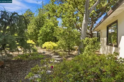 2737 San Antonio Dr, Walnut Creek, CA 94598 - Photo 53