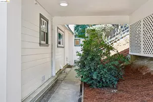 2 Mall Ct, Oakland, CA 94611 - Photo 73
