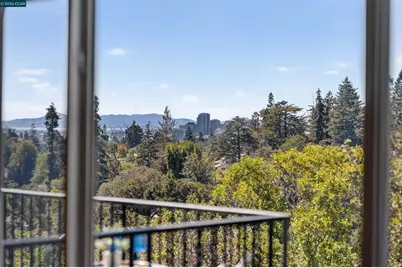 907 Glendome Cir, Oakland, CA 94602 - Photo 15