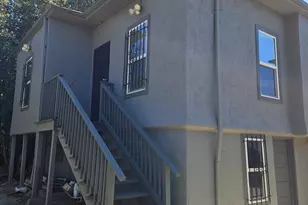 1056 55th St, Oakland, CA 94608 - Photo 29