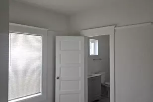 1056 55th St, Oakland, CA 94608 - Photo 15