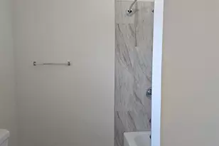1056 55th St, Oakland, CA 94608 - Photo 21