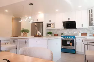 2521 Coconut Dr, San Jose, CA 95148 - Photo 7