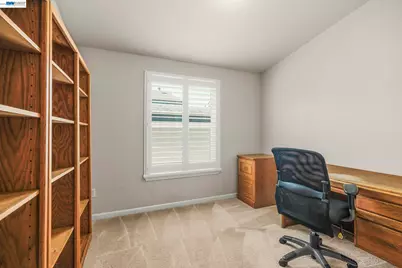 3263 Vineyard Ave. #16, Pleasanton, CA 94566 - Photo 21