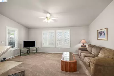 3263 Vineyard Ave. #16, Pleasanton, CA 94566 - Photo 7