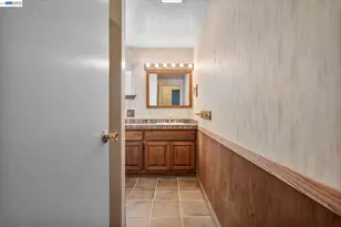 477 Cascade Rd, San Leandro, CA 94577 - Photo 27