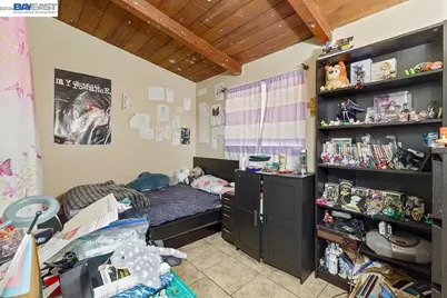 24024 Park St, Hayward, CA 94541 - Photo 33