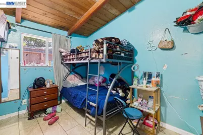 24024 Park St, Hayward, CA 94541 - Photo 27