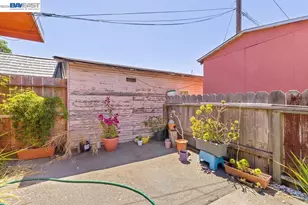 24024 Park St, Hayward, CA 94541 - Photo 35