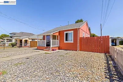 24024 Park St, Hayward, CA 94541 - Photo 3