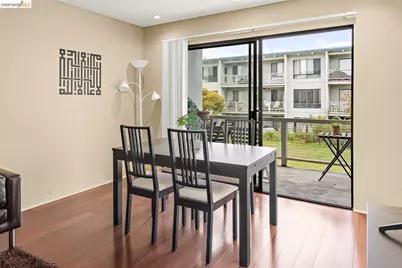 8 Commodore Dr #C359, Emeryville, CA 94608 - Photo 9