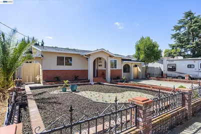 855 Olivina Avenue, Livermore, CA 94551 - Photo 1