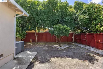 855 Olivina Avenue, Livermore, CA 94551 - Photo 31