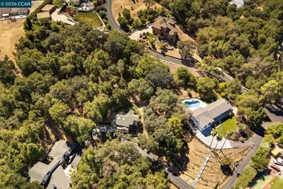481 Montcrest Pl, Danville, CA 94526 - Photo 63
