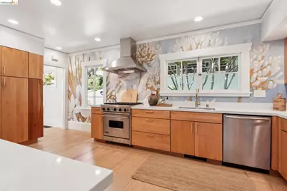 72 Portsmouth, Piedmont, CA 94610 - Photo 15