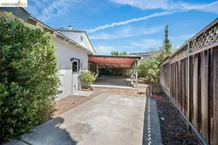 6086 Blacklock Ct, San Jose, CA 95123 - Photo 39