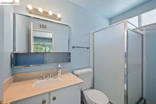 6086 Blacklock Ct, San Jose, CA 95123 - Photo 23