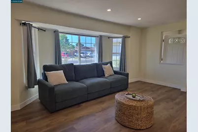 2817 Provo Way, Sacramento, CA 95822 - Photo 9