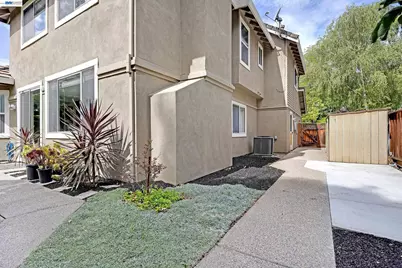 5875 Arlene Way, Livermore, CA 94550 - Photo 39