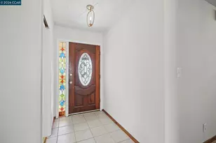 879 Greenway Dr, Martinez, CA 94553 - Photo 7