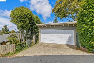 1024 Overlook Rd, Berkeley, CA 94708 - Photo 41