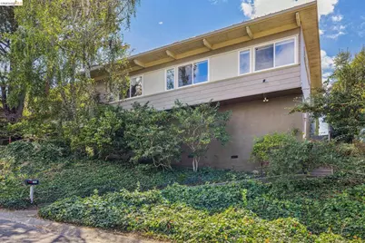 1024 Overlook Rd, Berkeley, CA 94708 - Photo 11
