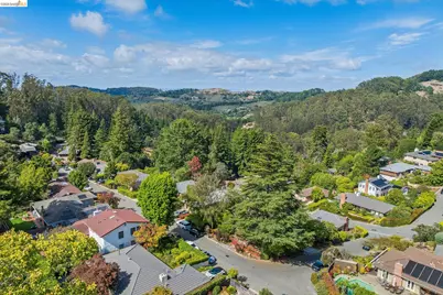 1024 Overlook Rd, Berkeley, CA 94708 - Photo 9