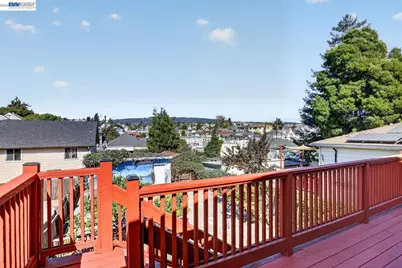2244 20th St, Oakland, CA 94606 - Photo 47