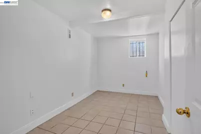 2244 20th St, Oakland, CA 94606 - Photo 75