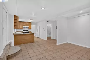 2244 20th St, Oakland, CA 94606 - Photo 67