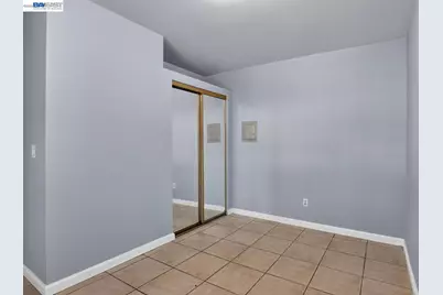 2244 20th St, Oakland, CA 94606 - Photo 61