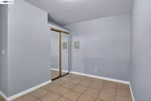 2244 20th St, Oakland, CA 94606 - Photo 61
