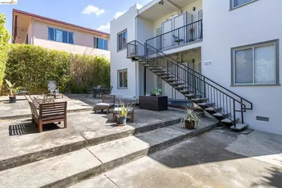 873 Erie, Oakland, CA 94610 - Photo 29