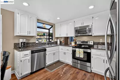 4561 Edwards Ln, Castro Valley, CA 94546 - Photo 5
