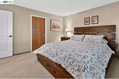 4561 Edwards Ln, Castro Valley, CA 94546 - Photo 17