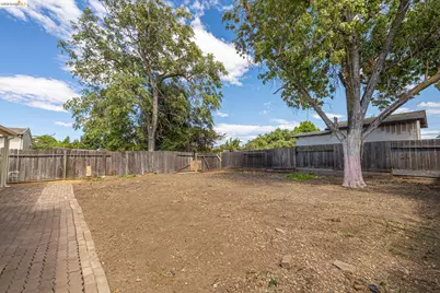 177 Jimno Ave, Pittsburg, CA 94565 - Photo 23